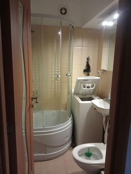 Vand garsoniera Ultracentral Piatra Neamt 37.000 piata 22 Decembrie - 4