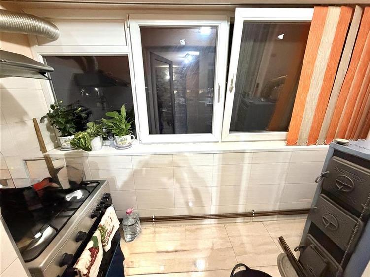 APARTAMENT DE VANZARE | 2 CAMERE | DECOMANDAT | BLOC NOU | BEIUS - 4