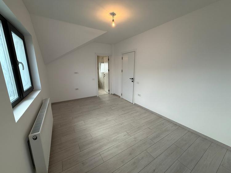 Casa Moderna / 4 Camere / 3 Bai / 308 mp - 13