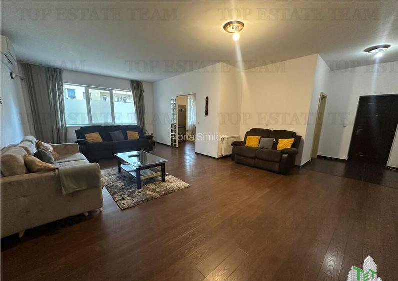 Apartament 3 camere de in zona Doi Cocosi Apartament 3 camere de in zona Doi Cocosi