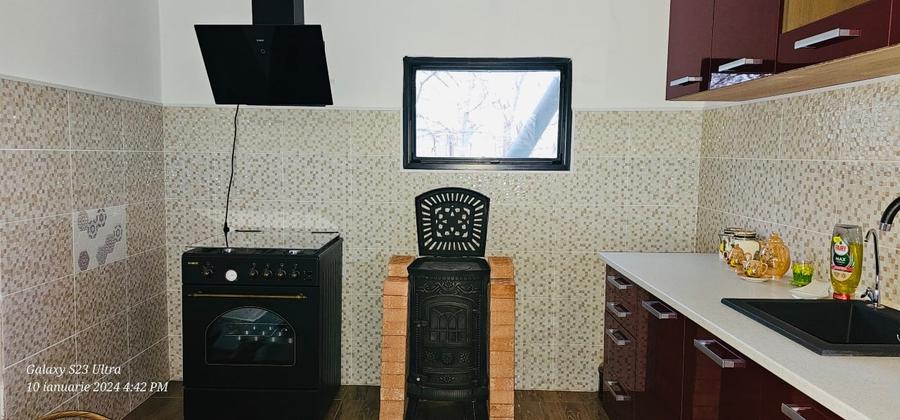 Casă și teren intravilan pentru investiții - 9