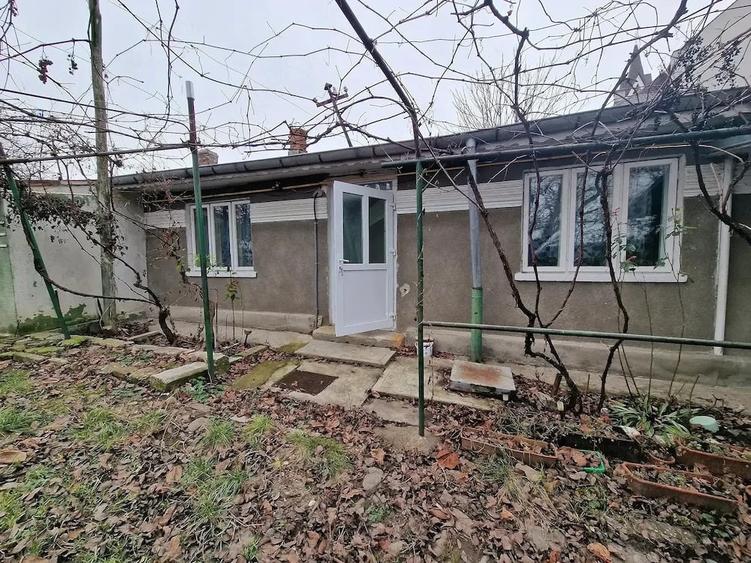 Casa batraneasca cu teren 1400 mp oportunitate investi?ie dezvoltare - 1