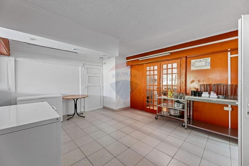 Terasa de vanzare pe strand - 9