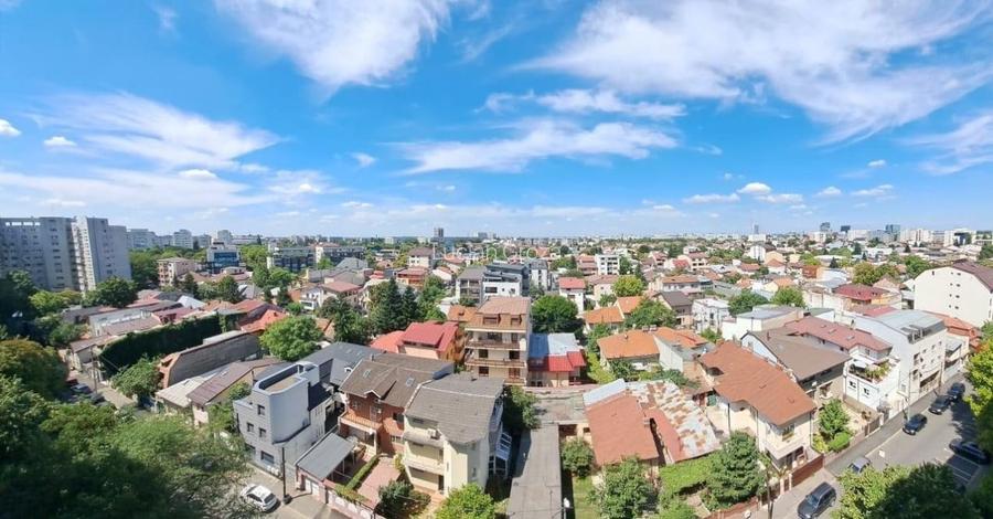 Apartament cu 2 camere decomandat, mobilat în 1 Mai Apartament cu 2 camere decomandat, mobilat în 1 Mai