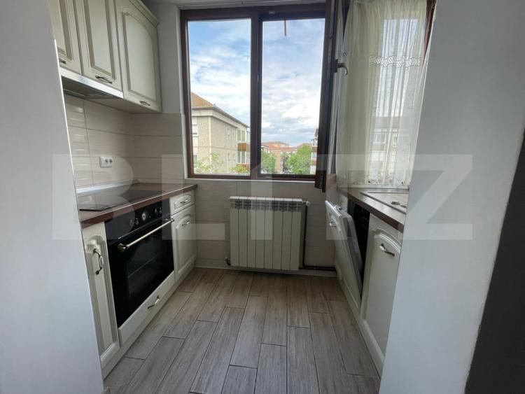 Apartament cu 3 camere de inchiriat MODERN,SPATIOS - 9