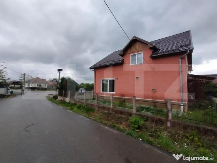 Casa, 5 camere,200 mp,800 mp teren,pretabil business,13 km d - 10