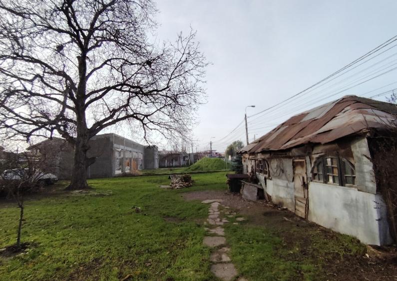 Teren de vanzare - 8