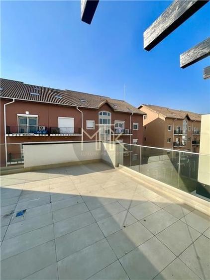 EXCLUSIV | SCOALA AMERICANA - Complex cu PISCINA | Pipera - Vila Duplex / 327 MP - 46