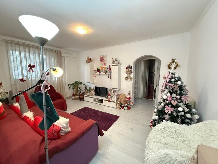 Apartament 3 camere, centrala proprie, zona nord, Ploiesti - 1