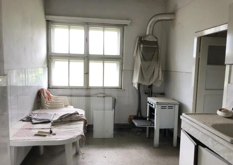 Apartament 3 camere de vanzare la casa str.Vasile Goldis - 5