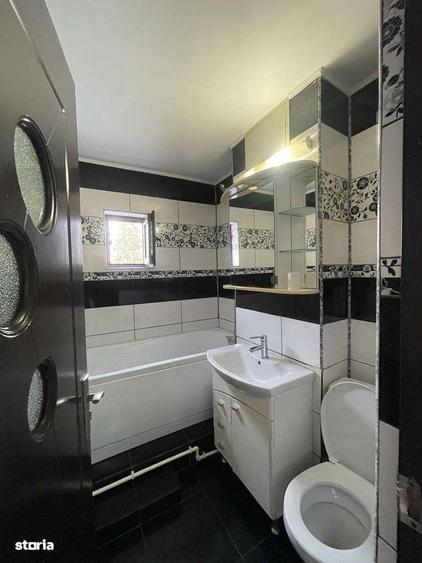 2 camere decomandat 47 mp, ETAJ 1, zona Nicolina - 5