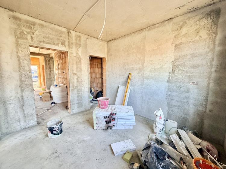 Duplex Mosnita cu 4 camere - toate utilitatile - 9