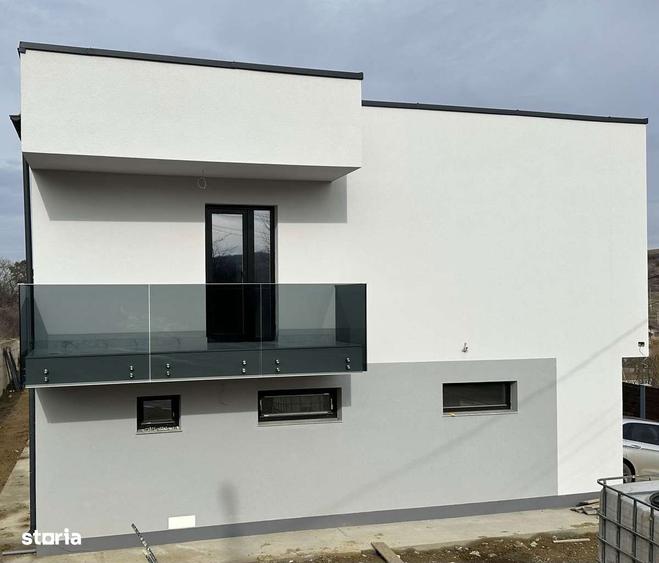 Casa 4 camere 237 mp, 4 bai, GARAJ, 700 mp teren- Bucium - 5