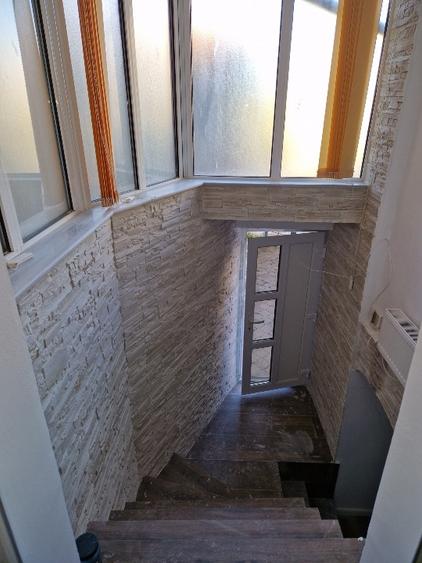 Casa curte  Piata Ovidiu - 7