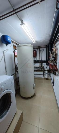 Casa mare. Posibil si clinica, camin batrani, invatamant, sediu firma. - 32