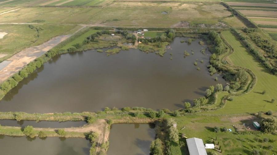 Lac Piscicol cu teren 7,5 HA de vanzare in Jud Sibiu la 10 km de Sibiu - 9