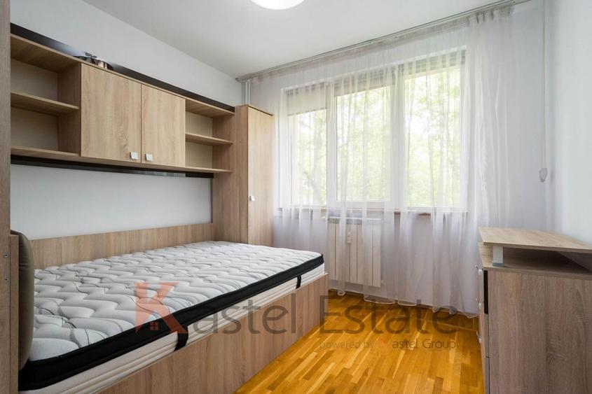 Apartament cu 3 camere semidecomandat, mobilat în Drumul Taberei