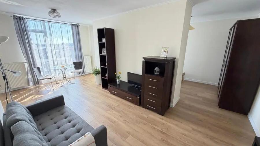 Vanzare apartament cu 2 camere in centru - 4