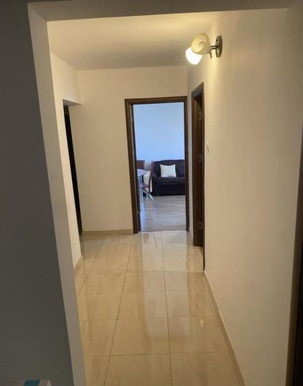 Apartament decomandat 3 camere- Tomis Nord +loc de parcare - 2