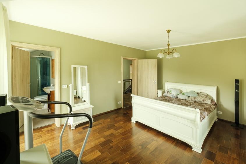 CASĂ INDIVIDUALĂ | GIROC | PLANETELOR - 17