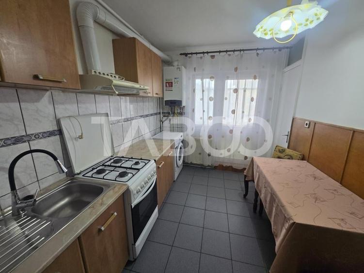 Apartament 2 camere de inchiriat decomandat 52 mp zona Strand Sibiu - 5
