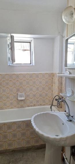 apartament 3 camere, 73,52 mp, Falticeni, centru - 2