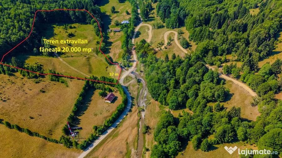 Teren de 20000 mp, în Dălghiu