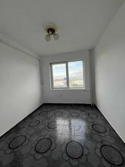 Apartament 2 camere zona Complex Studentesc - 2