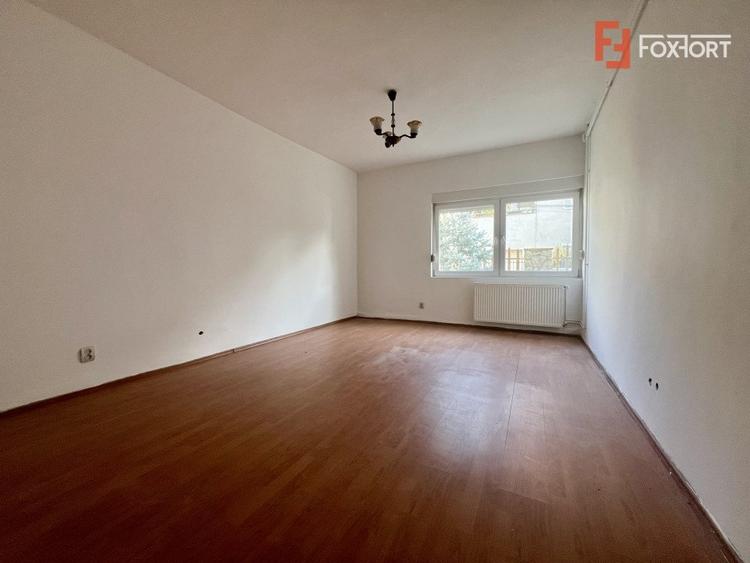Casa individuala cu 7 camere si teren de 358 mp de vanzare, zona Girocului - 4