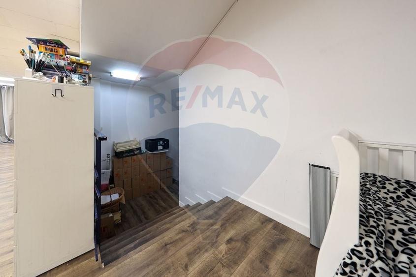 Spatiu comercial de 519mp, de vanzare, in zona Vlahuta! - 13