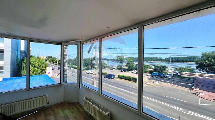 Apartament de vanzare Galati, 6 camere, Faleza - locuinta sau birouri - 2