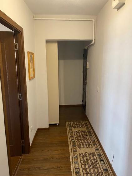 Mioritei 21. Apart. mobilat 2 camere semidecomandate etaj 1 - 1