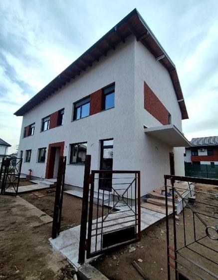 Triplex de vânzare – construcție nouă, finisaje premium - 1