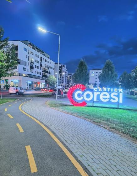 Coresi Mall - apartament 2 camere decomandat - loc de parcare - boxă Coresi Mall - apartament 2 camere decomandat - loc de parcare - boxă