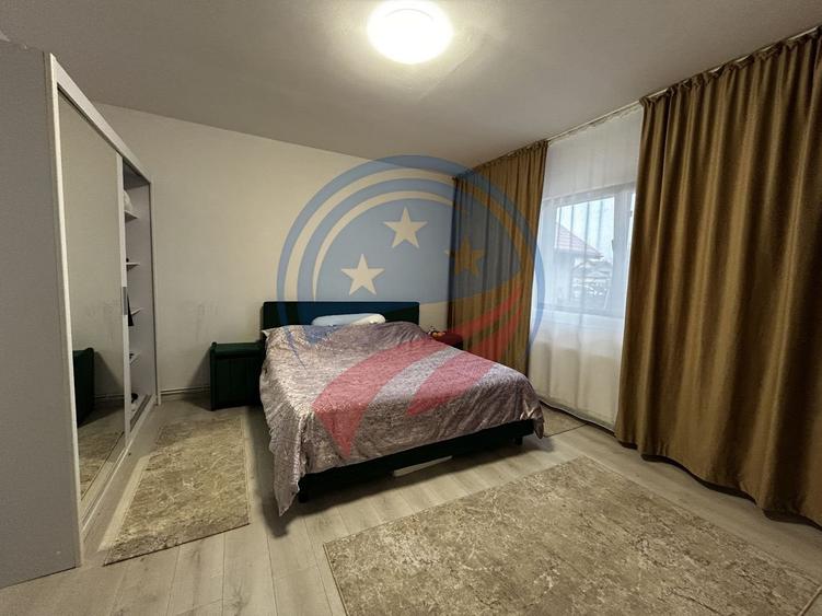 Casă spațioasă P+1+M pe teren de 902 mp – ideală pentru familie - 2