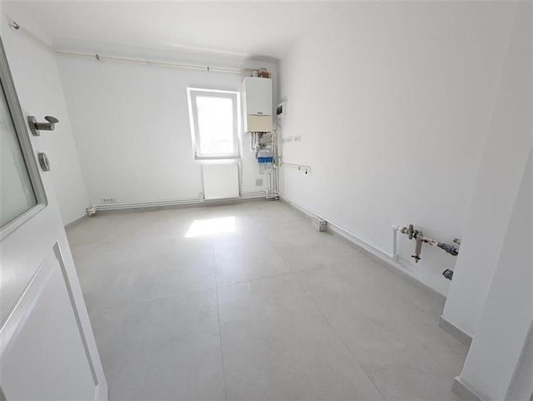 Chirie spatiu birouri 55mp - renovat - etaj 1 (apartament) - 10
