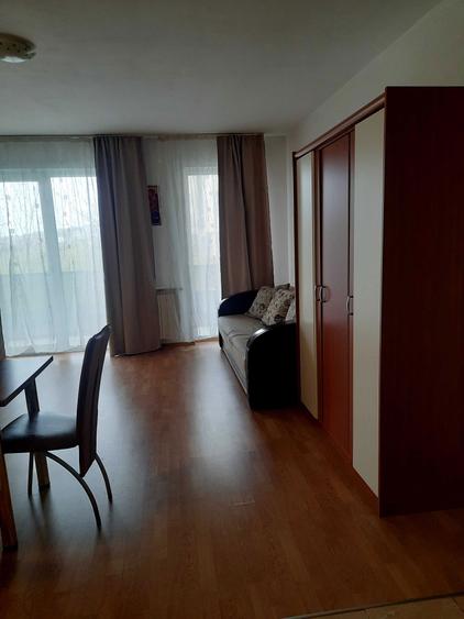 Inchiriez Ap. 1 camera si loc de parcare in garaj zona Observator - 1