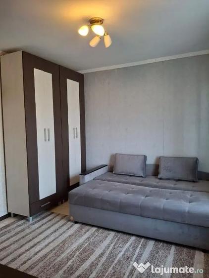 Garsoniera de inchiriat in zona Vacare?ti - 1