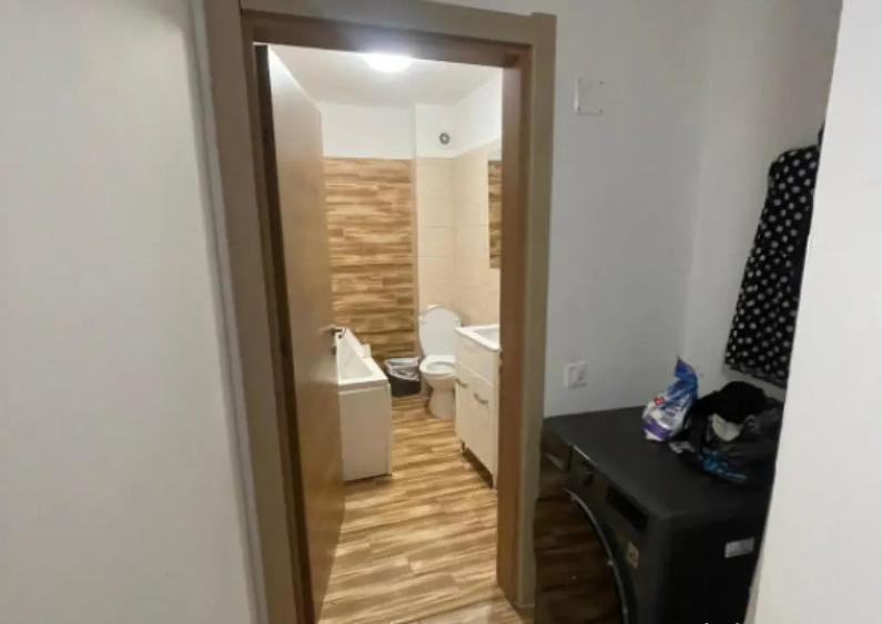 Apartament 2 camere, 59 mp, zona Rovine - 2