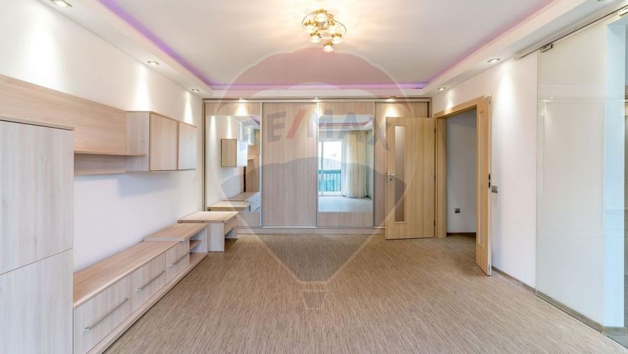 Apartament cu 1 camera de vanzare, Str. Florilor, Floresti - 1