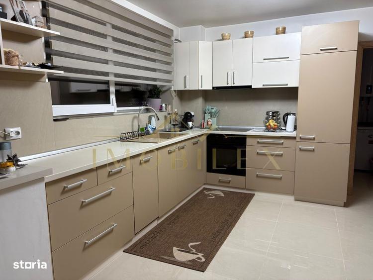 Casa individuala ,teren 2500mp Dambul Rotund - 1