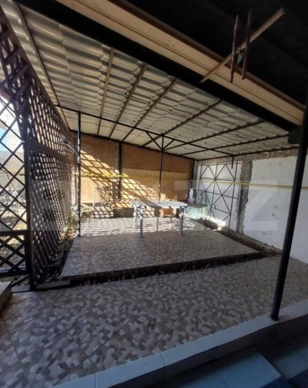 Spatiu Comercial cu 2 camere+beci, teren 400mp - 8