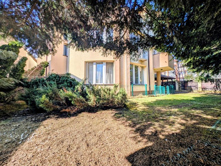 Vila superba 2003,P+E+M,300mpu,6 cam,teren 400mp,colt,renovata,tip mediteranean - 28