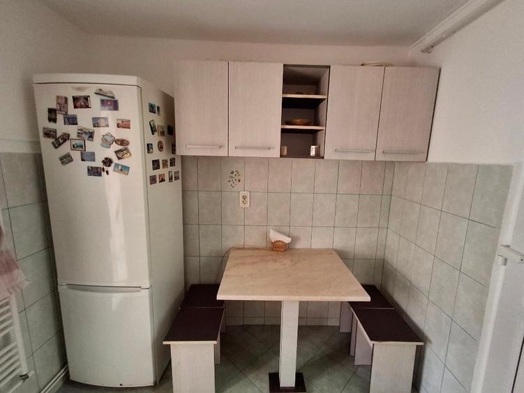 Ofer spre inchiriere apartament 3 camere zona Nord Medgidia - 8