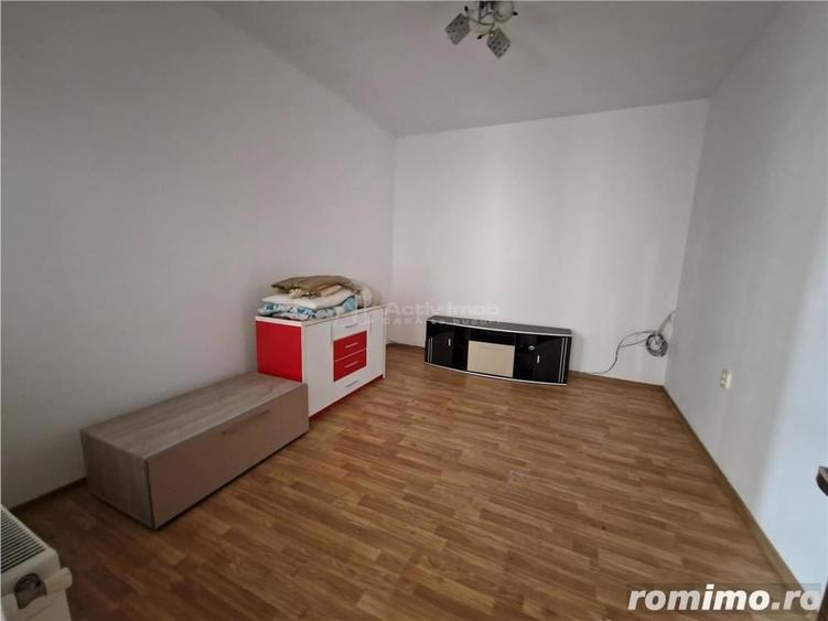 Casa pe sol, eleganta - Piata Mare - 1