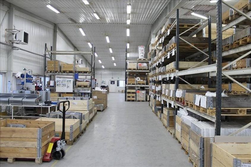 Hala pretabila pentru activitati cu trafic moderat de marfuri - 5