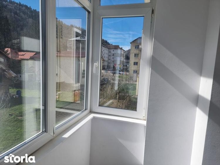 Apartament 3 camere de vanzare Azuga, centru| 55 mp | 70.000 - 2