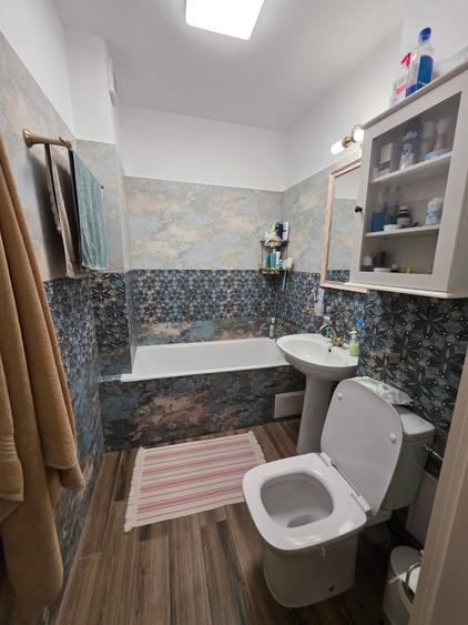 Titan, 10 minute metrou Costin Georgian, Barajul Bistritei, renovat complet, - 3