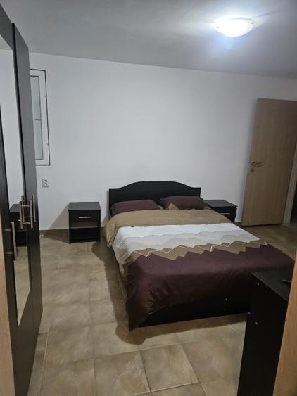 Inchiriwz garsoniera in vila  - 1