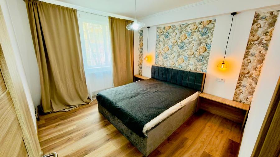 Apartament cu 3 camere semidecomandat în Mazepa 1